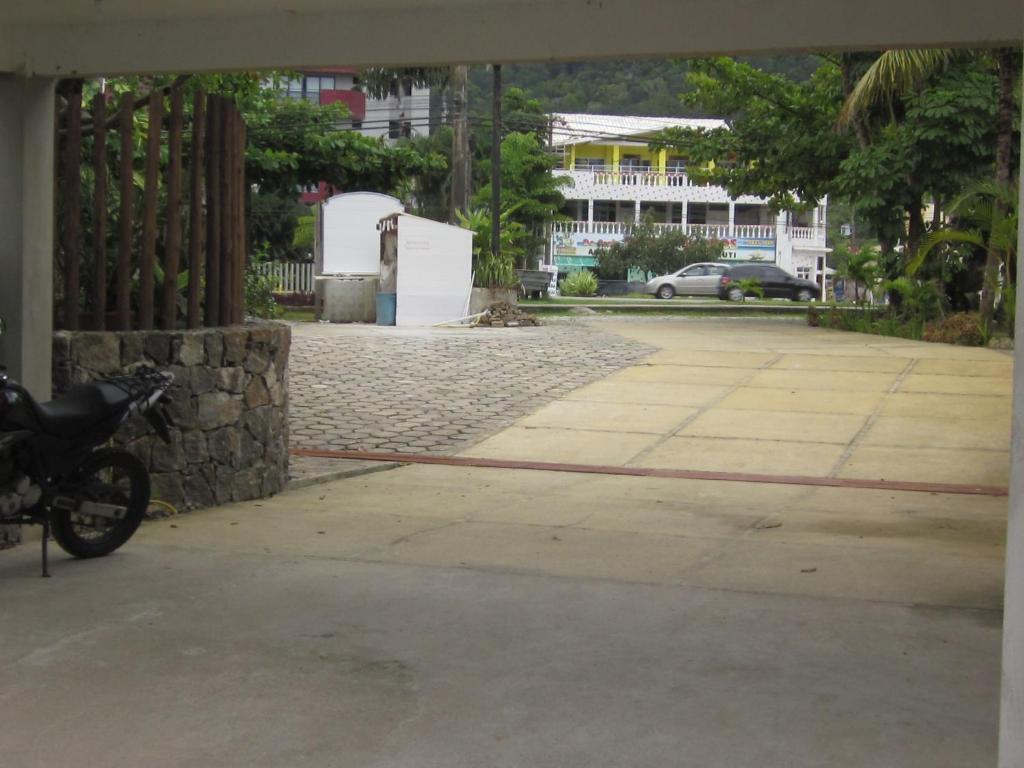 Hotel Pousada Ancoradouro Ubatuba Dış mekan fotoğraf