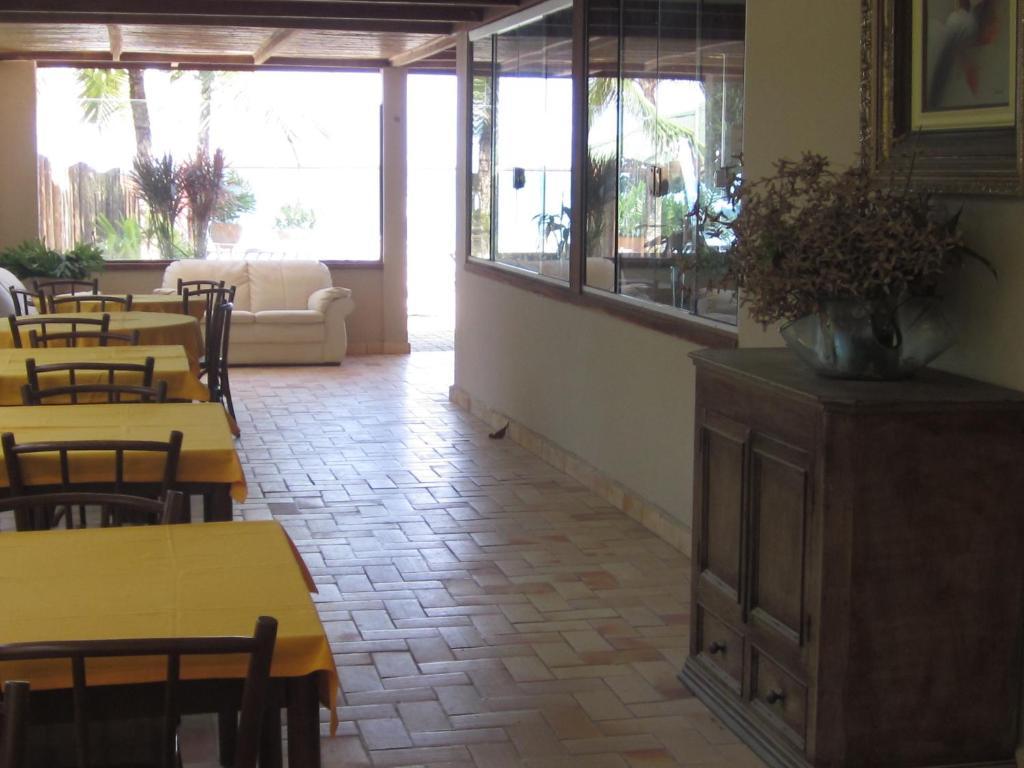 Hotel Pousada Ancoradouro Ubatuba Dış mekan fotoğraf